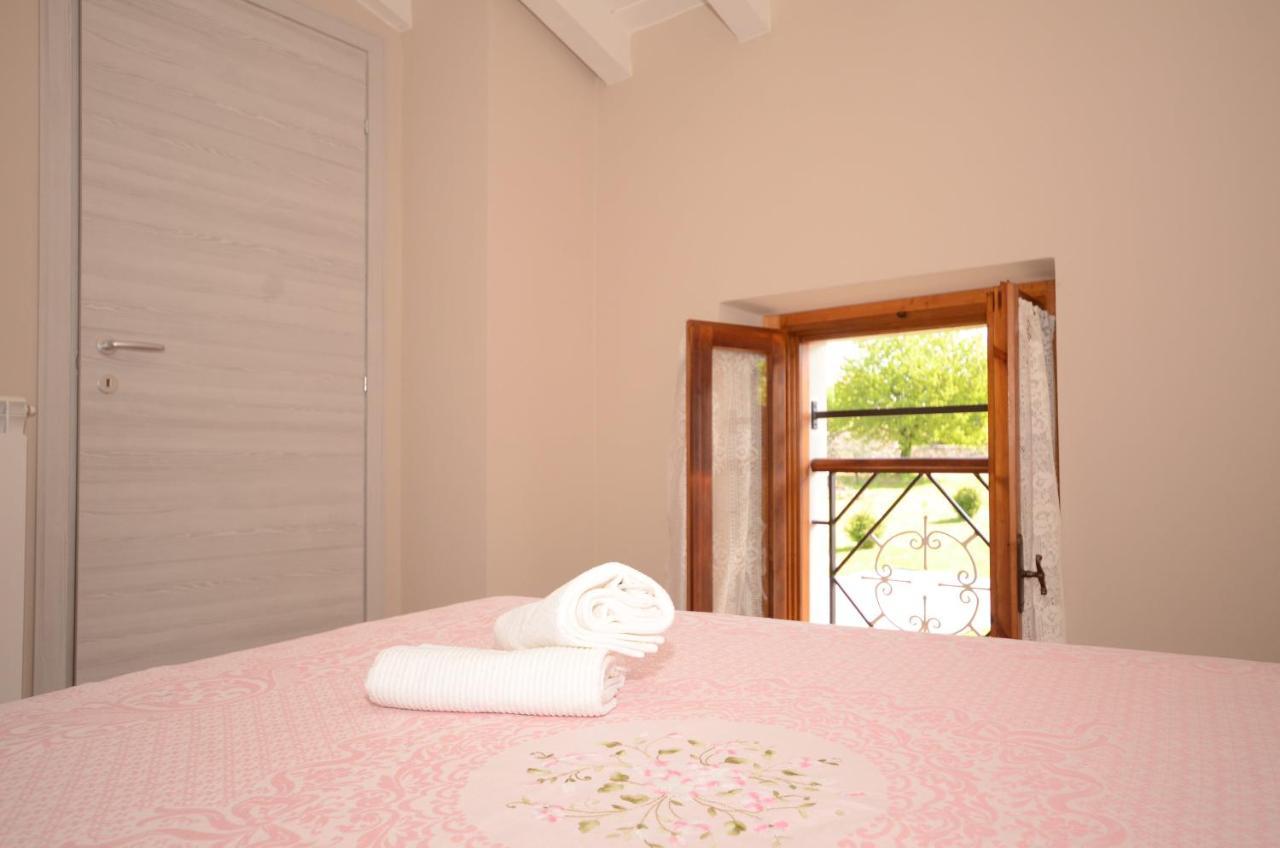 Corte Vezzola Bilocale Emma Puegnago Ngoại thất bức ảnh